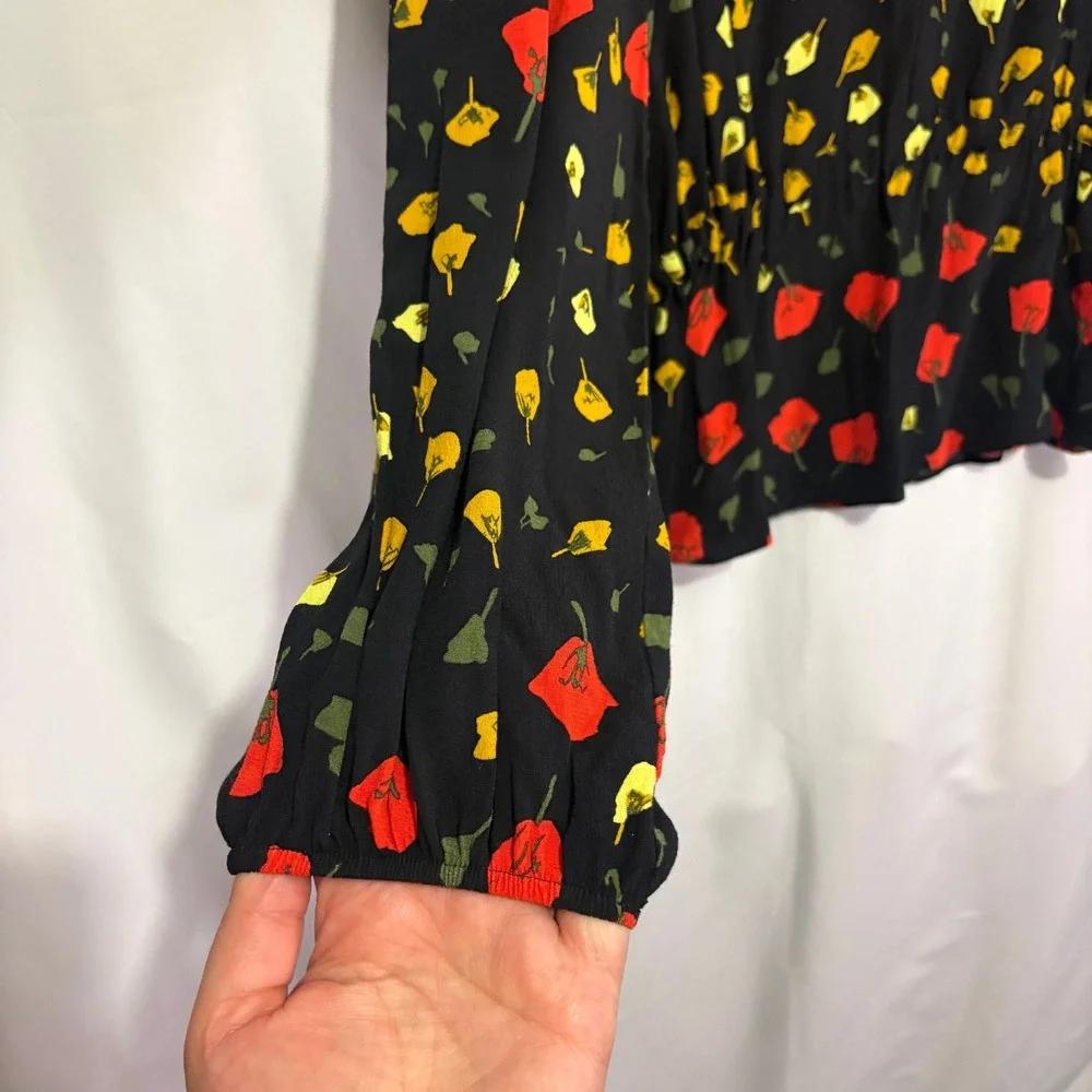 Banana Republic Floral Poppy Blouse Black L/S Cinched Waist S Fall Peplum Office
